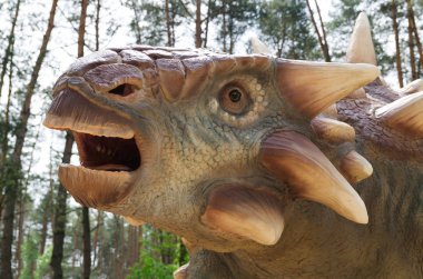 Belgorod, Rusya, 2018 - dinozor parkı, dinozor modeli Ankylosauria 20 Mayıs