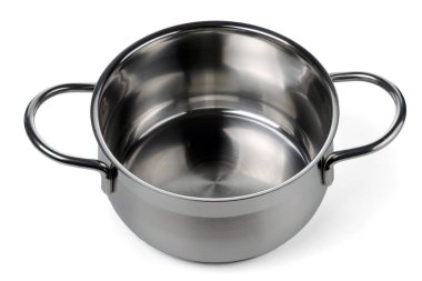 Küçük paslanmaz çelik tencere. Beyaz bir arkaplanda izole edilmiş.