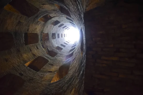 Patrick Well Orvieto Italien Historischer Brunnen Große Technische Arbeit Gebaut — Stockfoto