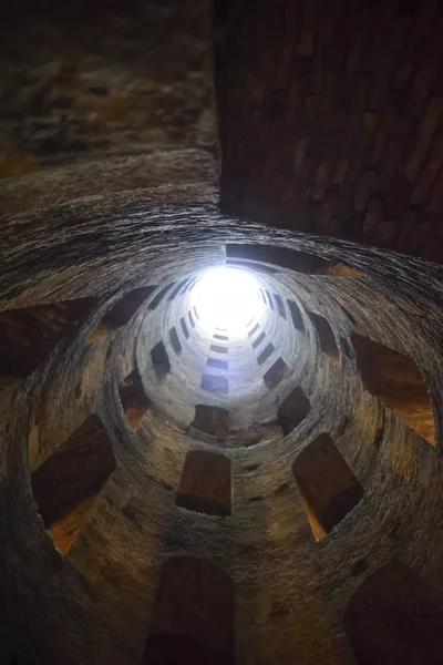 Patrick Well Orvieto Italien Historischer Brunnen Große Technische Arbeit Gebaut — Stockfoto