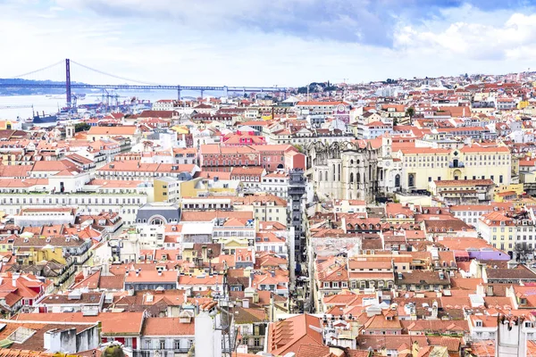 Vista Lisbon Desde Cima Del Castillo Sao Jorge Abril Puente — Foto de Stock