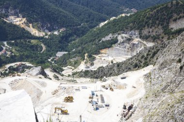 değerli Carrara mermer ocağı. Alpi Apuane, Toskana, İtalya