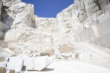 değerli Carrara mermer ocağı. Alpi Apuane, Toskana, İtalya