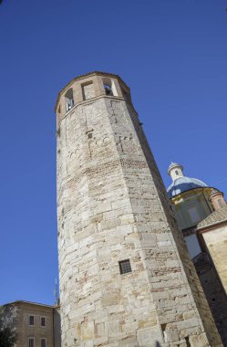 çan kulesinde Amelia, Umbria, İtalya ile ünlü dodecagonal Kulesi