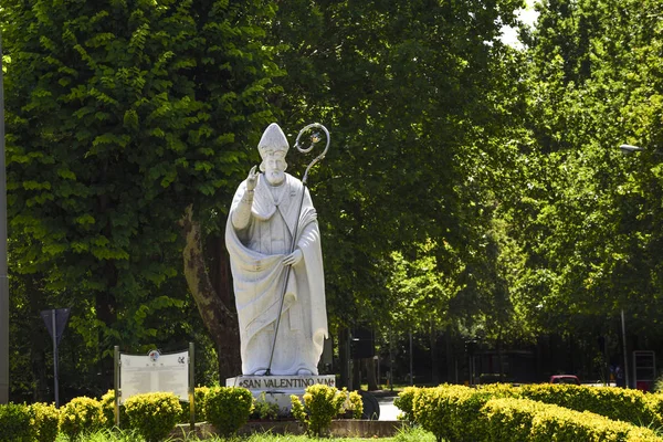 Día San Valentín Estatua San Valentín Que Protege Los Amantes —  Fotos de Stock