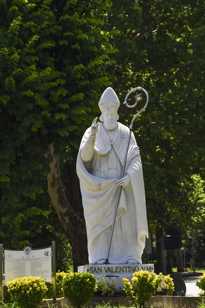 Día San Valentín Estatua San Valentín Que Protege Los Amantes —  Fotos de Stock