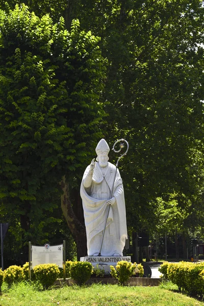 Día San Valentín Estatua San Valentín Que Protege Los Amantes — Foto de Stock