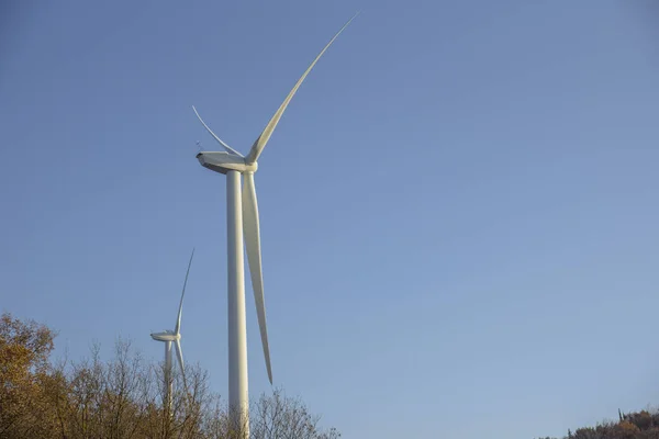 Energia Wiatrowa Turbiny Wiatrowe Produkcji Czystej Energii Ochrony Środowiska Trydent — Zdjęcie stockowe