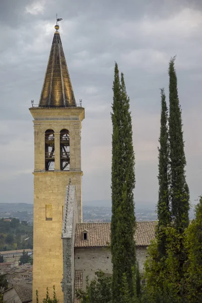 Italienska Byn Klocktornet Den Santa Maria Assunta Katedral Spoleto — Stockfoto