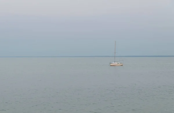 Лодка Заливе — стоковое фото