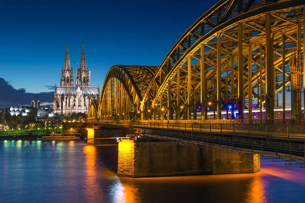 Ciudad Colonia Skyline — Foto de Stock