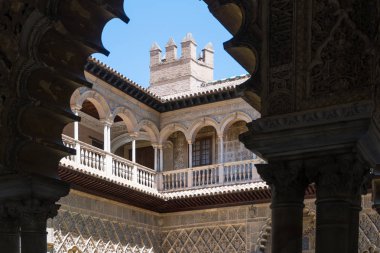 Sevilla, İspanya-Ağustos 8, Royal Alcazar Seville güneşli bir gün boyunca 2017:particular.