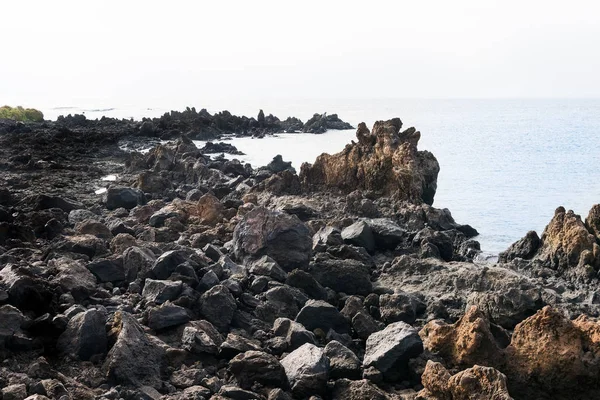 Vista Não Clássica Costa Lanzarote Formada Principalmente Por Lava Resfriada — Fotografia de Stock