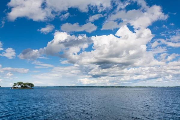 Tausend Inseln Kanada August 2015 Klassisches Ferienhaus Ufer Des Flusses — Stockfoto