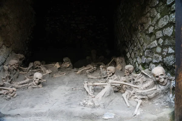 Ercolano Itálie Březen 2016 Remains Lidí Zabitých Sopka Herculaneum — Stock fotografie