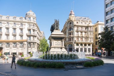 Granada, İspanya - 11 Ağustos 2017: güneşli bir günde Cordoba 'da gezinti.