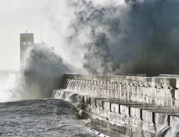 Tempestade Farol Porto Portugal — Fotografia de Stock