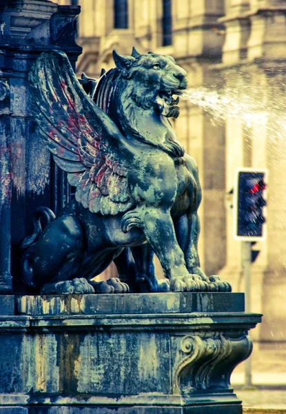 Estatua León Oporto Portugal —  Fotos de Stock