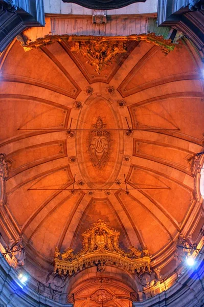 Soffitto Della Chiesa Dei Clerigos Oporto Portogallo — Foto Stock