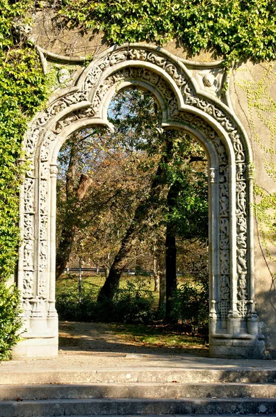 Tuin Met Ruïnes Van Een Klooster Matosinhos Portugal — Stockfoto