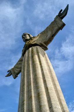 Almada, Portekiz 'deki Cristo Rei Sığınağı