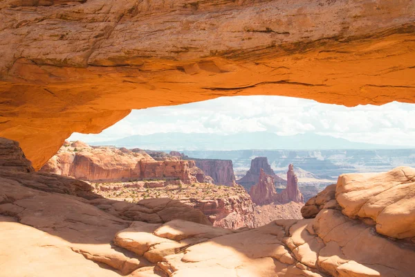 Mesa arch adlı sunrise, canyonlands Milli Parkı, utah, ABD
