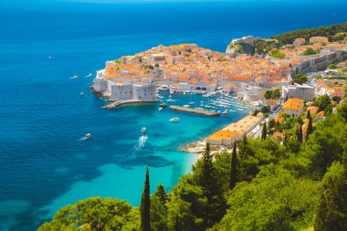 Yazın Dubrovnik eski kenti, Dalmaçya, Hırvatistan