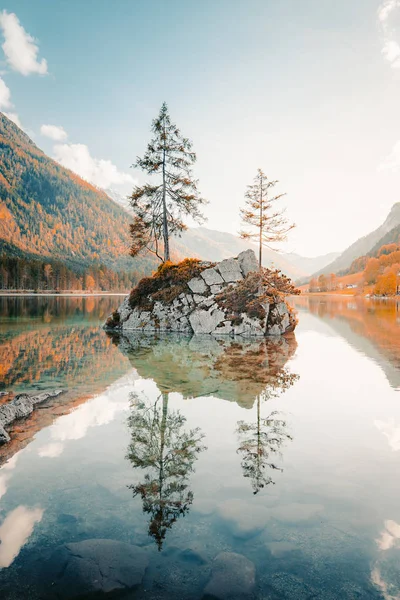 Lago Hintersee ao pôr-do-sol, Baviera, Alemanha — Fotografia de Stock