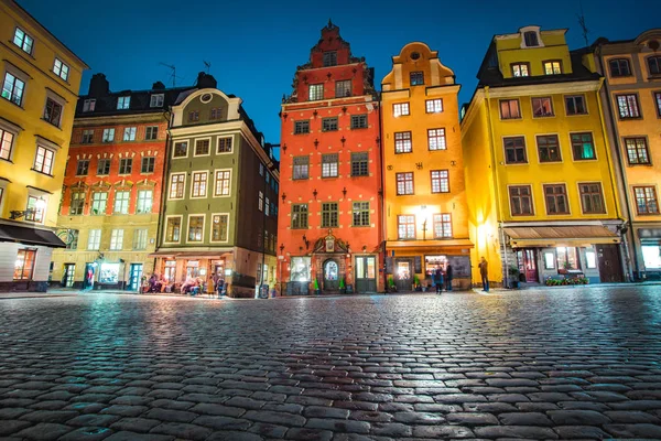 Gamla stan in der dämmerung, stockholm, schweden — Stockfoto