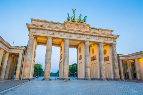 Berlin Brandenburg Gate no crepúsculo, Alemanha — Fotografia de Stock