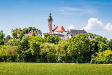 Ünlü Andechs Abbey yaz, Starnberg bölgesinde, Upper Bavaria, Almanya
