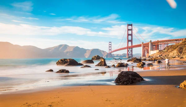 Golden Gate Bridge ao pôr-do-sol, San Francisco, Califórnia, EUA — Fotografia de Stock