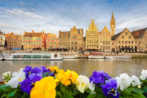 Historické město Ghent, Flandry, Belgie — Stock fotografie