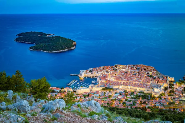 Воздушный Вид Исторический Город Дубровник Островом Рим Красивом Вечернем Свете — стоковое фото