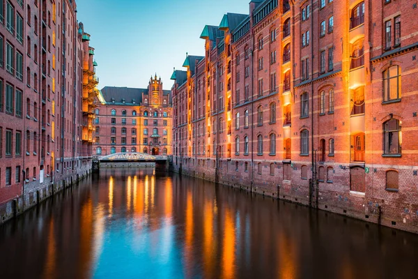 Vista Clássica Famoso Bairro Armazém Speicherstadt Patrimônio Mundial Unesco Desde — Fotografia de Stock