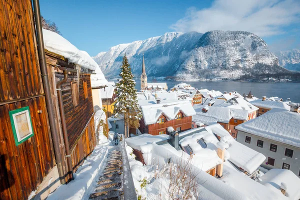 Panoramatický Výhled Historickou Vesnici Hallstatt Krásného Chladného Slunečného Dne Modrou — Stock fotografie