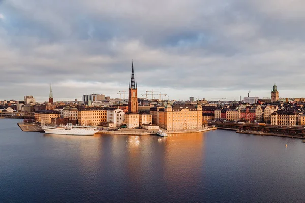 Vista Clássica Centro Cidade Estocolmo Com Famosos Riddarholmen Gamla Stan — Fotografia de Stock
