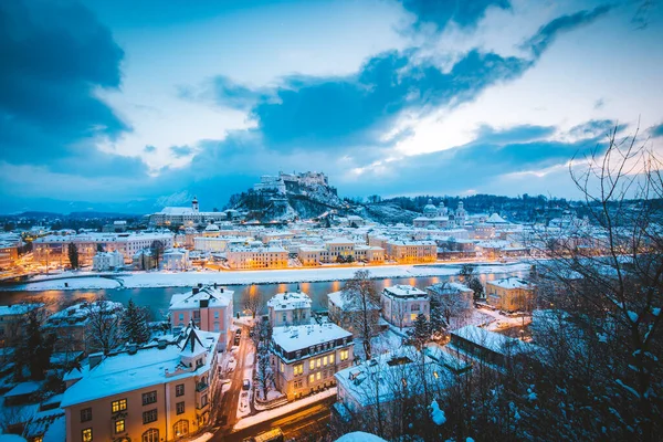 Classic View Historic City Salzburg Famous Festung Hohensalzburg Salzach River — Stock Photo, Image