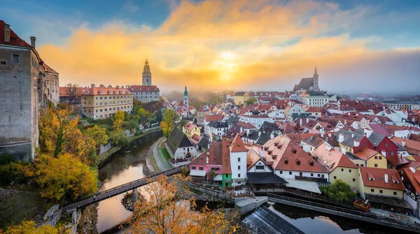 Panoramatický Výhled Historické Město Český Krumlov Známým Českokrumlovským Hradem Světovým — Stock fotografie