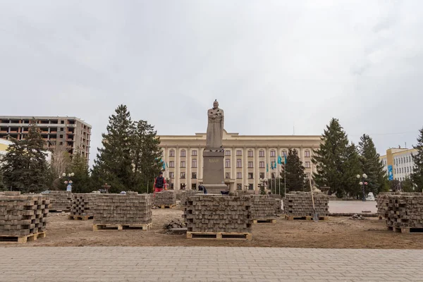 Ouralsk Kazakhstan Qazaqstan 2020 Démantèlement Analyse Place Abay Dans Ville — Photo