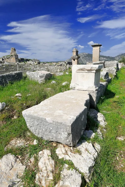 Pilar Harpies Túmulos Arquibancadas Século Teatro Romano Datado Construído Sobre — Fotografia de Stock