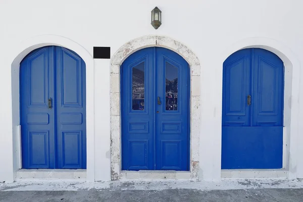 Three Blue Wooden Doors Whitewashed Wall Restored Neoclassical House Facing — Stock Photo, Image