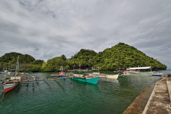 Verlassene Balangay Oder Bangka Boot Fischerei Und Touristen Service Out — Stockfoto