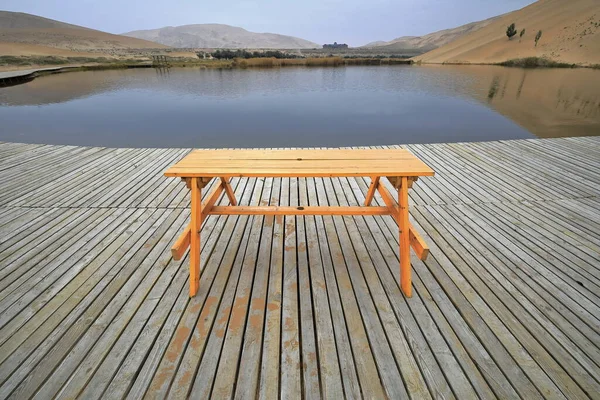 Yellow Picnic Bench Table Wooden Boardwalk Bank Lake Badain Luxury — Stock Photo, Image