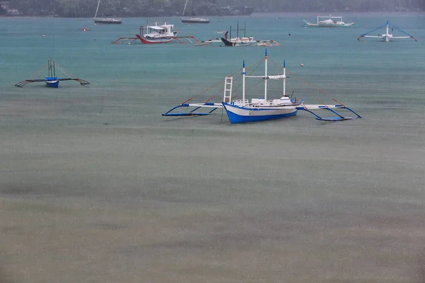 Fishing Tour Boats Stranded Moored Beach Heavy Rain Preventing Them — Stock Photo, Image