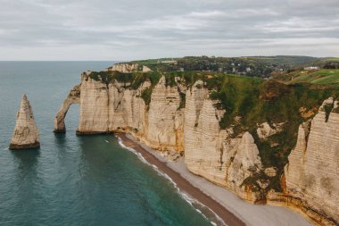 Etretat clipart