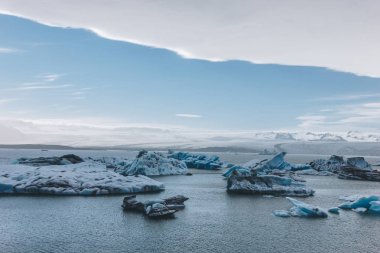 Jokulsarlon, İzlanda gölde yüzen buzul buz adet doğal atış