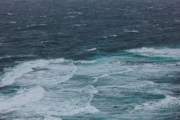 Dramático Disparo Ondulado Océano Azul Para Fondo — Foto de Stock