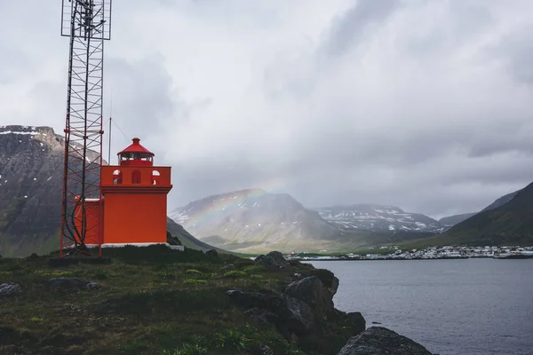 Lighthouse Cliff Rainbow Background Iceland — Free Stock Photo