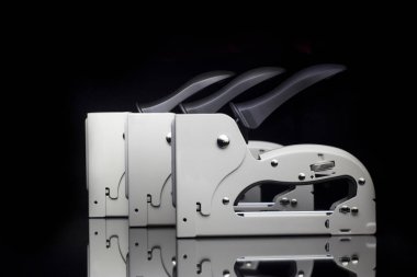 Birkaç inşaat zımba tabancaları 